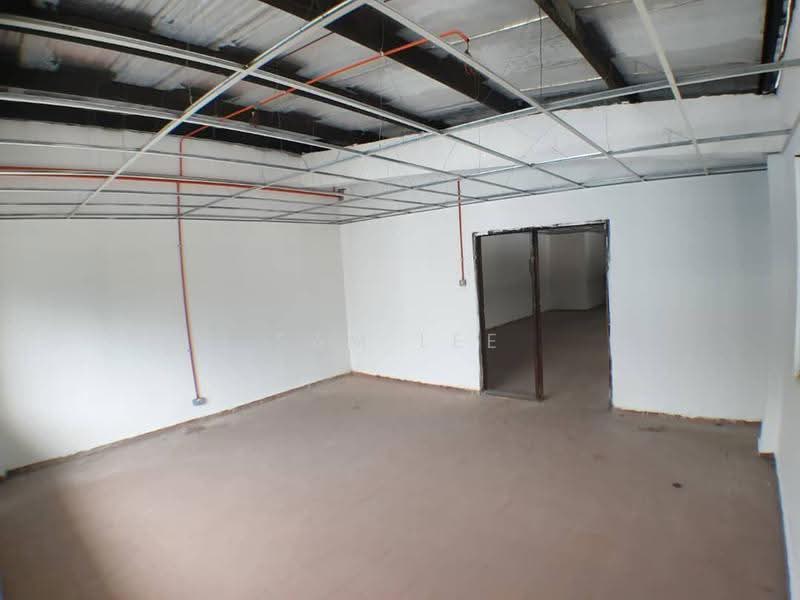 Factory for Rent in Kawasan Perindustrian Kempas (Tampoi) - Sam Lee - PropertyGuru.com.my