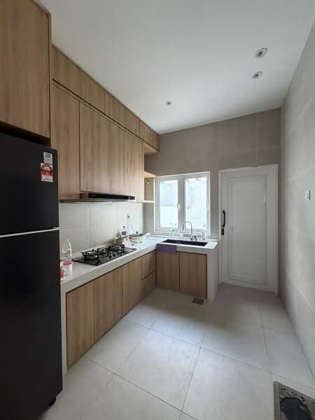 Semi-Detached House for Sale in Seri Palma (Simpang Pulai) - Kayan . - Kitchen - PropertyGuru.com.my