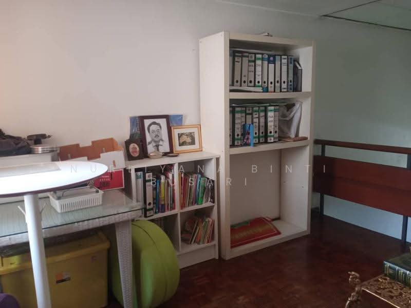 Bungalow House untuk Dijual di Kuala Lumpur (Kuala Lumpur) - Nurliyana Binti Busari - Study - PropertyGuru.com.my