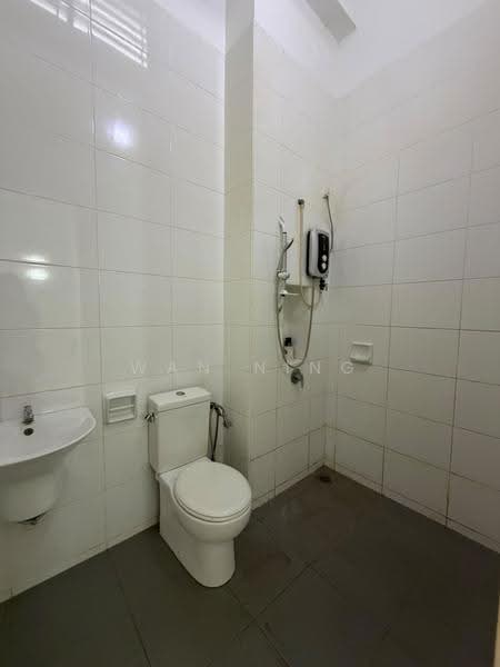 Terraced House for Sale in Johor Bahru (Johor) - Wan Ning - Bathroom - PropertyGuru.com.my