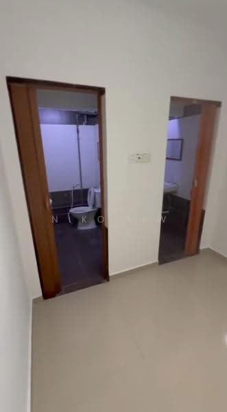 Bungalow House for Rent in Taman Abad (Johor Bahru) - Niko Lew - Bathroom - PropertyGuru.com.my