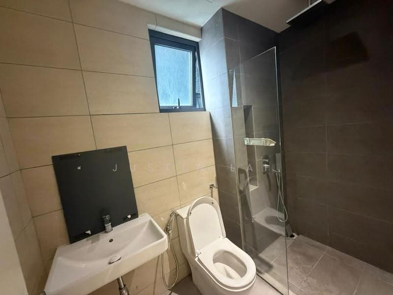 Kediaman Servis untuk Disewa di Sky Meridien - Justin Lai - Bathroom - PropertyGuru.com.my