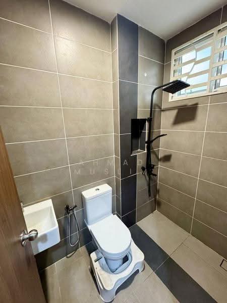 Rumah Teres 2-Tingkat untuk Dijual di Sepang (Selangor) - Ahmad Muslim - Bathroom - PropertyGuru.com.my