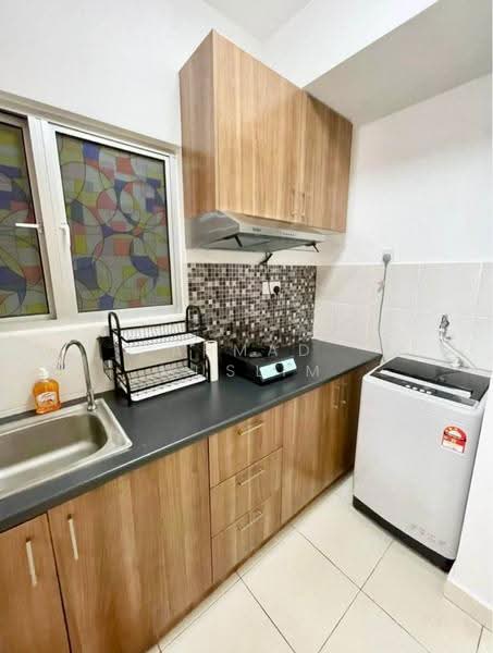 Kediaman Servis untuk Dijual di Alanis Residence - Ahmad Muslim - PropertyGuru.com.my