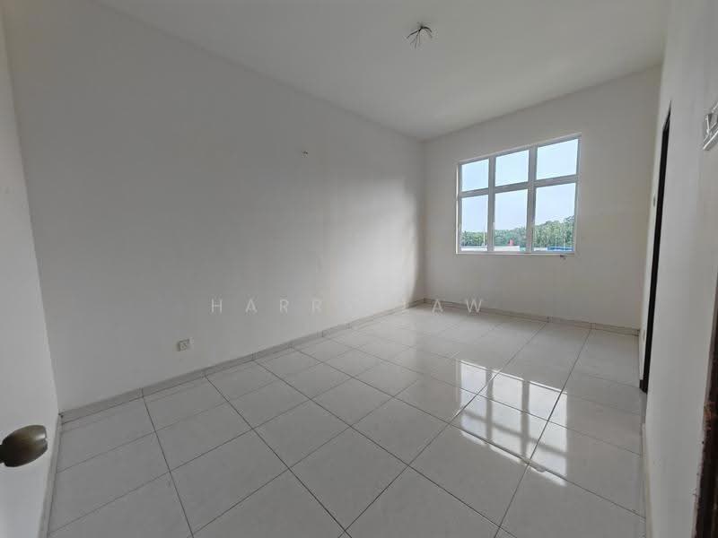 Semi-Detached House for Sale in Taman Batu Berendam Putra (Batu Berendam) - Harry Law - Interior - PropertyGuru.com.my