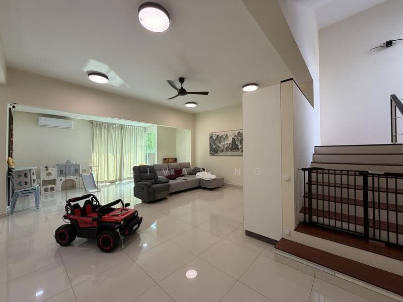 Rumah Berkembar untuk Dijual di Jade Hills (Kajang) - Aivan Ng - Living Room - PropertyGuru.com.my