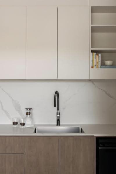 Kondominium untuk Dijual di R&F Princess Cove Phase 2-Seine Region - Dennis Lee - Kitchen - PropertyGuru.com.my