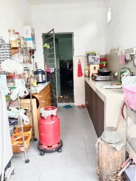 2-storey Terraced House for Sale in Sepang (Selangor) - Ahmad Muslim - Kitchen - PropertyGuru.com.my