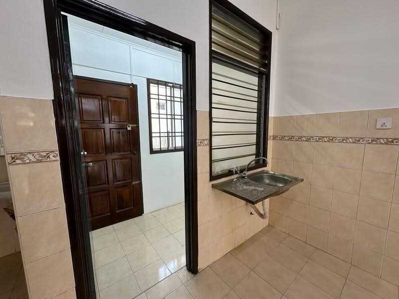 Rumah Teres 2-Tingkat untuk Dijual di Taman Mutiara Rini (Skudai) - KS Tan - PropertyGuru.com.my