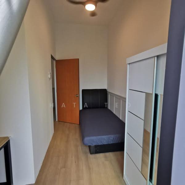 Service Residence for Sale at The Grand Subang Jaya SS15 - Hata Teo - Bedroom - PropertyGuru.com.my
