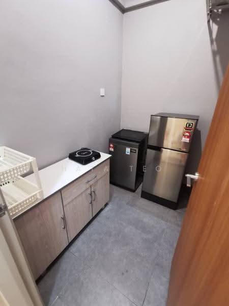 Service Residence for Sale at The Grand Subang Jaya SS15 - Hata Teo - Kitchen - PropertyGuru.com.my
