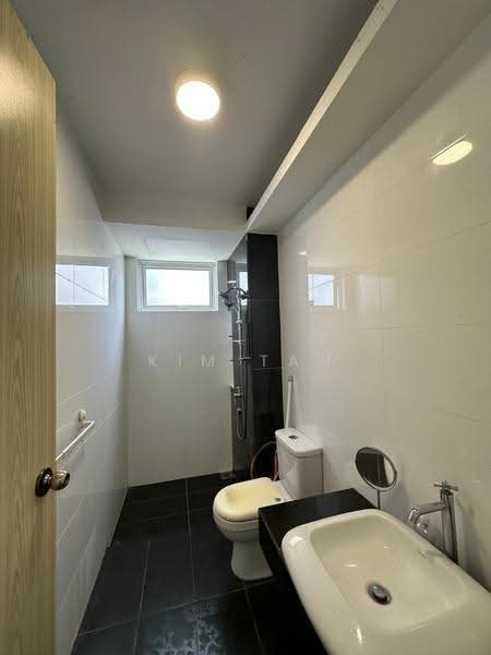 Kondominium untuk Disewa di The Clovers - Kim Tan - Bathroom - PropertyGuru.com.my