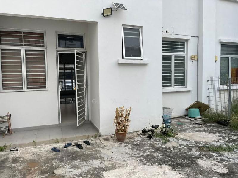 2-storey Terraced House for Sale in bayuemas (Klang) - Ang Agnes - Exterior - PropertyGuru.com.my