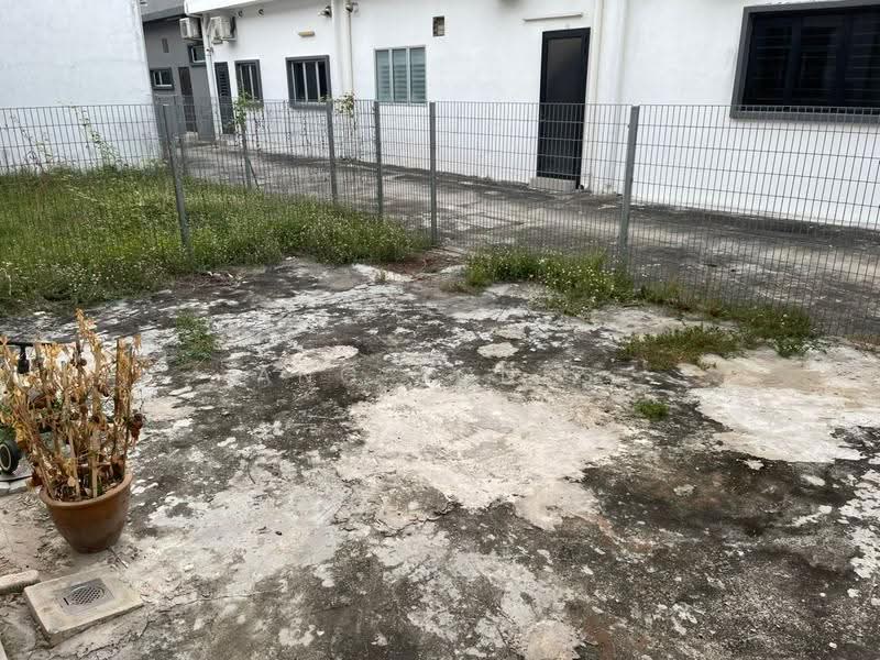 2-storey Terraced House for Sale in bayuemas (Klang) - Ang Agnes - Exterior - PropertyGuru.com.my