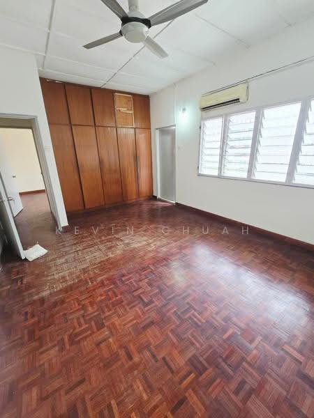 Semi-Detached House for Rent in Taman Mutiara Barat (Cheras) - Kevin Chuah - Bedroom - PropertyGuru.com.my