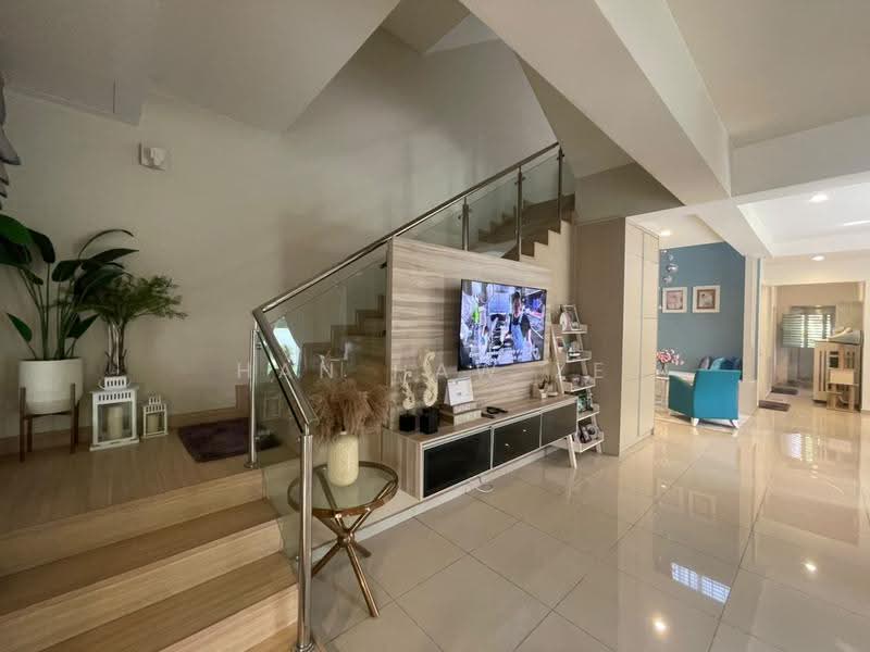 3-storey Terraced House for Sale in Kajang (Selangor) - Han Haw Ze - PropertyGuru.com.my