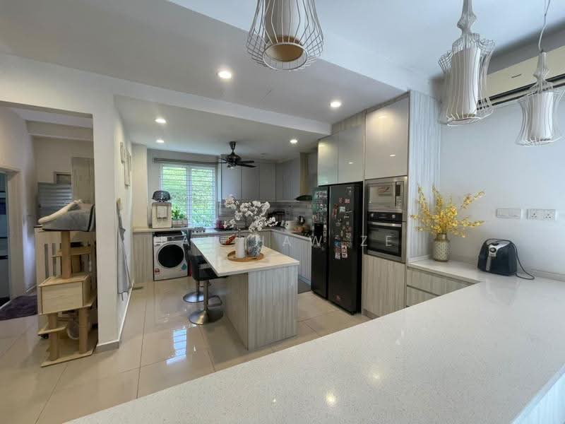 3-storey Terraced House for Sale in Kajang (Selangor) - Han Haw Ze - PropertyGuru.com.my
