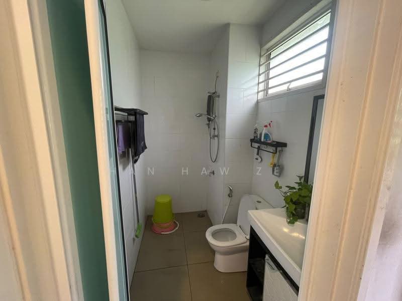 3-storey Terraced House for Sale in Kajang (Selangor) - Han Haw Ze - PropertyGuru.com.my