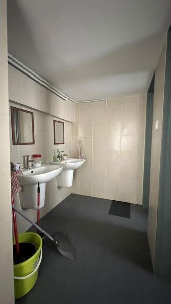 Office for Rent in Taman Equine (Seri Kembangan) - Benny Lee - Bathroom - PropertyGuru.com.my