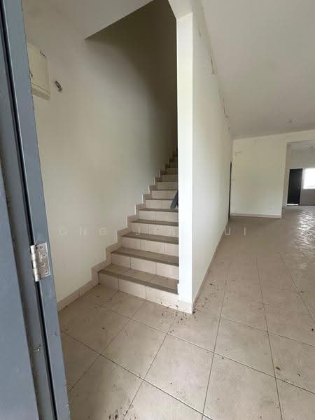 2-storey Terraced House for Sale in Iringan Bayu (Seremban) - Ong Jia Hui - Interior - PropertyGuru.com.my