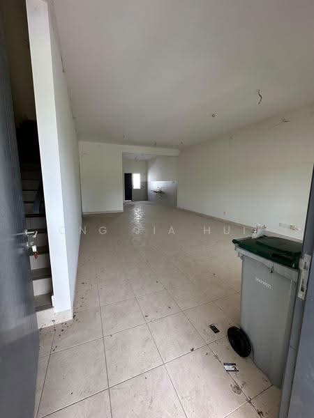 2-storey Terraced House for Sale in Iringan Bayu (Seremban) - Ong Jia Hui - Interior - PropertyGuru.com.my