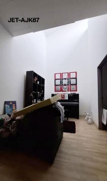 2-storey Terraced House for Sale in Bandar Bukit Raja (Klang) - Andrew Ang - Living Room - PropertyGuru.com.my