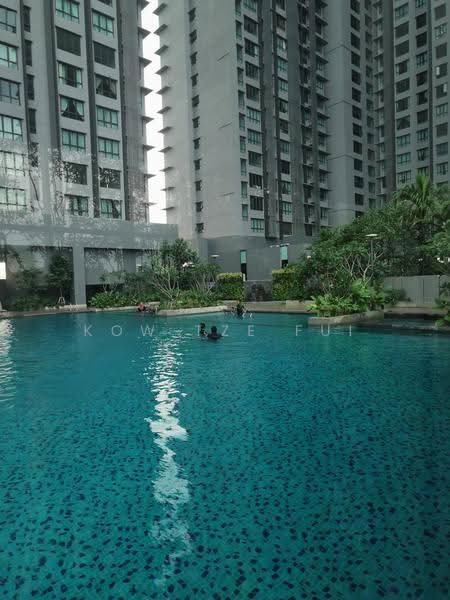 Service Residence for Rent at Meta City - Kow Tze Fui - swimming pool - PropertyGuru.com.my