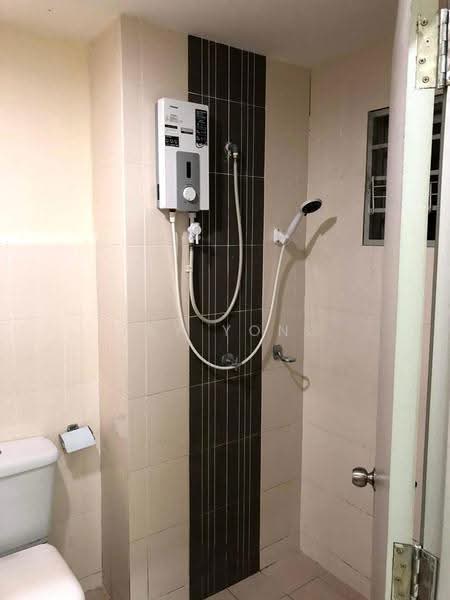 Kondominium untuk Dijual di Symphony Heights (Simfoni Heights) - Jay Yong - Bathroom - PropertyGuru.com.my