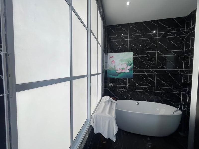 Bungalow House for Sale in Eco Majestic (Semenyih) - Han Haw Ze - Bathroom - PropertyGuru.com.my