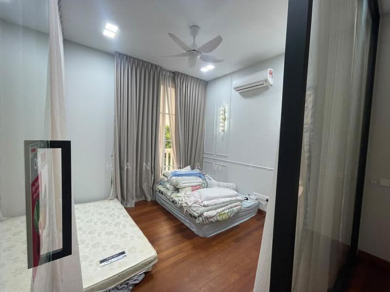 Bungalow House for Sale in Eco Majestic (Semenyih) - Han Haw Ze - Bedroom - PropertyGuru.com.my