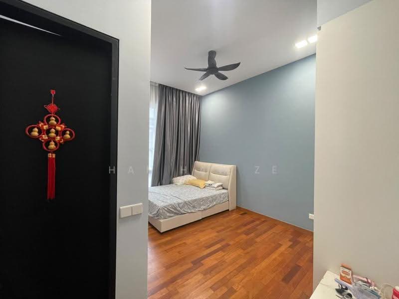 Bungalow House for Sale in Eco Majestic (Semenyih) - Han Haw Ze - Bedroom - PropertyGuru.com.my