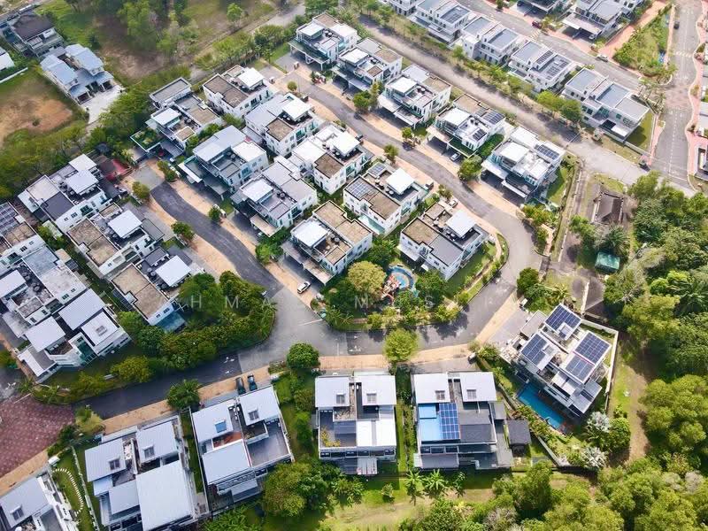 Rumah Berkembar untuk Dijual di Perdana Lakeview East (Cyberjaya) - Ahmad Muslim - PropertyGuru.com.my