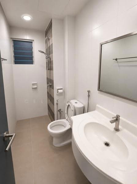 Kondominium untuk Disewa di Hijauan Puteri Condominium - Celine Shoo - Bathroom - PropertyGuru.com.my