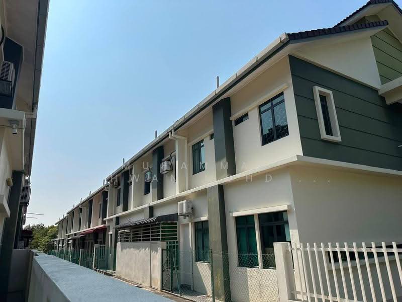 Rumah Teres 2-Tingkat untuk Dijual di Sepang (Selangor) - Muhammad Ridhwan Mohd Huzairi - Exterior - PropertyGuru.com.my