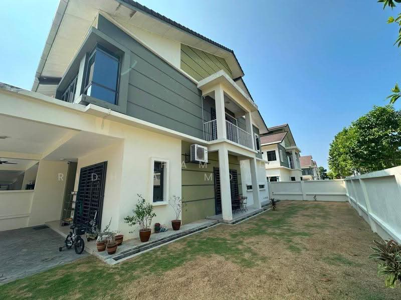 Rumah Teres 2-Tingkat untuk Dijual di Sepang (Selangor) - Muhammad Ridhwan Mohd Huzairi - Exterior - PropertyGuru.com.my