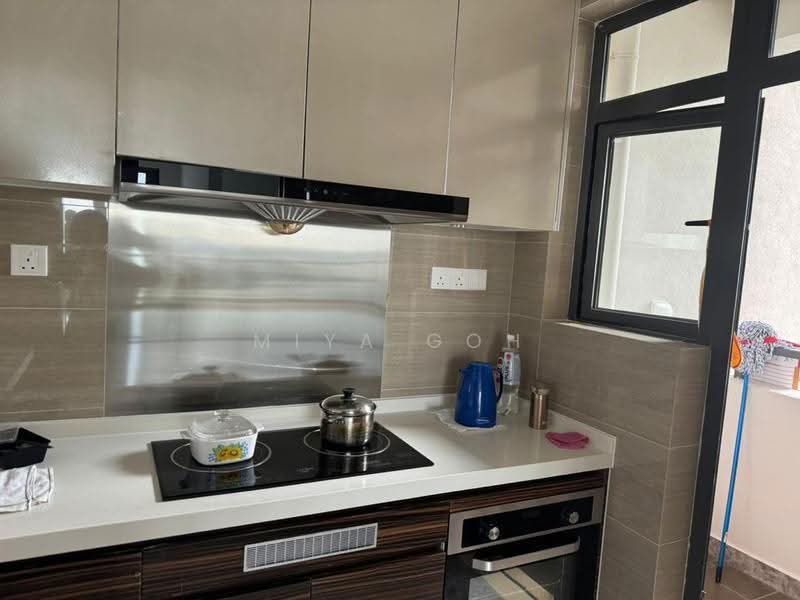 Kondominium untuk Dijual di R&F Princess Cove Phase 2-Seine Region - Miya Goh - Kitchen - PropertyGuru.com.my