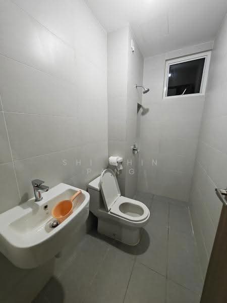 Service Residence for Sale at TRELLIS RESIDENCES - Shi Chin Pang - Bathroom - PropertyGuru.com.my