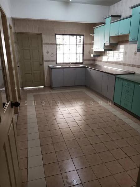 Terraced House for Sale in Bukit Rahman Putra (Sungai Buloh) - Shoib Harun - Kitchen - PropertyGuru.com.my