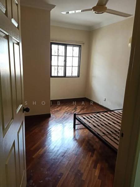 Terraced House for Sale in Bukit Rahman Putra (Sungai Buloh) - Shoib Harun - Bedroom - PropertyGuru.com.my