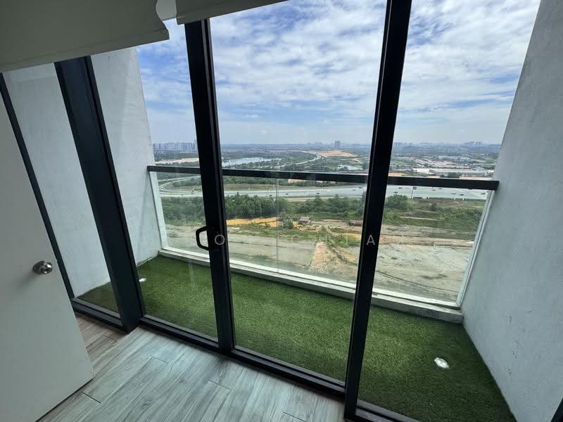 Kediaman Servis untuk Disewa di SkyPark @ Cyberjaya - Jason Chiam - Balcony - PropertyGuru.com.my