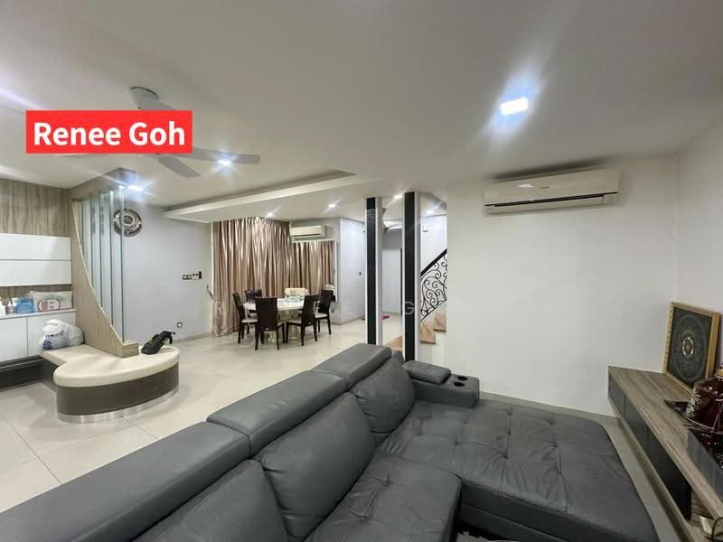 Semi-Detached House for Sale in Batu Maung (Penang) - Renee Goh - Living Room - PropertyGuru.com.my