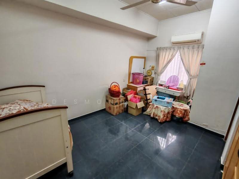 2-storey Terraced House for Rent in Bandar Sungai Long (Selangor) - Desmond Tang - Bedroom - PropertyGuru.com.my