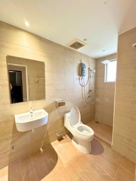 Kondominium untuk Disewa di Greenview Residence - WAYNE SHENG - Bathroom - PropertyGuru.com.my
