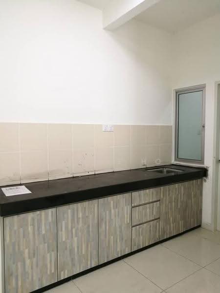 Service Residence for Sale at Savanna Executive Suite @ Southville City - Wennie Ho - Kitchen - PropertyGuru.com.my