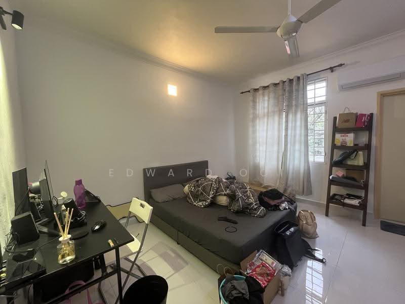 2-storey Terraced House for Sale in Alam Damai (Cheras) - Edward Ooi - Bedroom - PropertyGuru.com.my