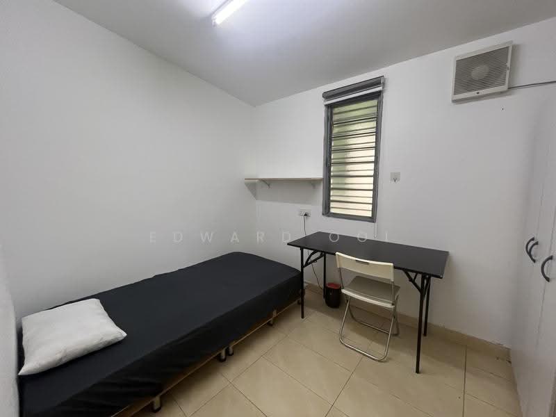 2-storey Terraced House for Sale in Alam Damai (Cheras) - Edward Ooi - Bedroom - PropertyGuru.com.my