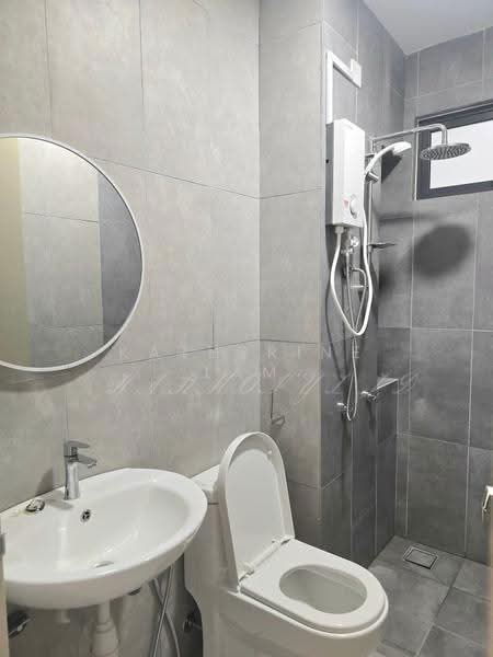 Kediaman Servis untuk Disewa di The Harmony - Katherine Lam - Bathroom - PropertyGuru.com.my