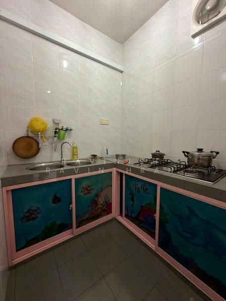 2-storey Terraced House for Sale in Kampung Melayu Kangkar Pulai (Pulai) - Ravinish Ravinthran - Kitchen - PropertyGuru.com.my
