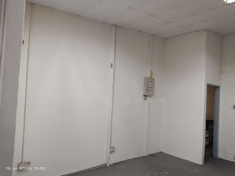 Factory for Sale in Jalan Klang Lama (Old Klang Road) (Kuala Lumpur) - Chris Choo - Interior - PropertyGuru.com.my