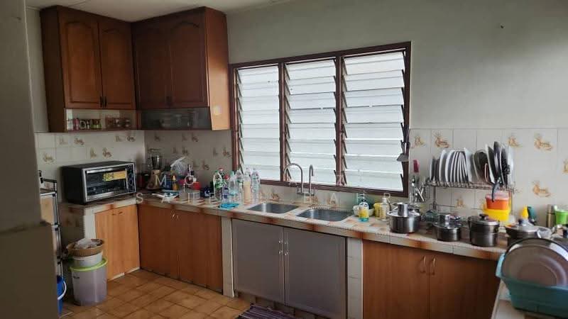 Bungalow House untuk Dijual di Taman Ibukota (Setapak) - Mohd Aizat Saiful Bahri - Kitchen - PropertyGuru.com.my